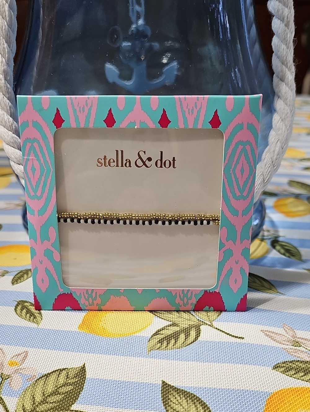 Stella & Dot Gold Chain Bracelet with Black Bead Accents in Pink & Teal Box